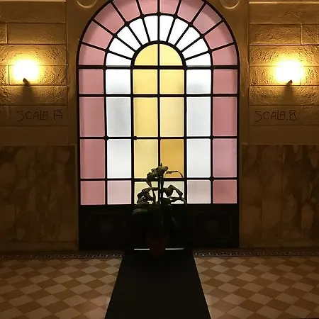 Elite Apartment *
